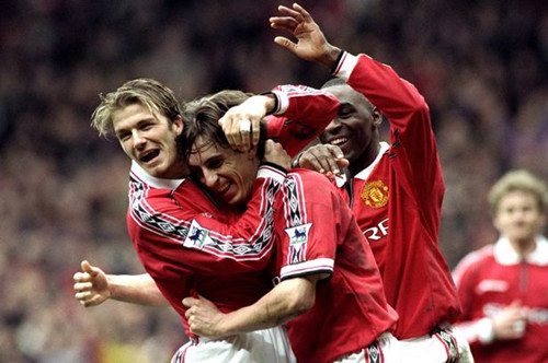 赛中一人扭 赛中一人扭